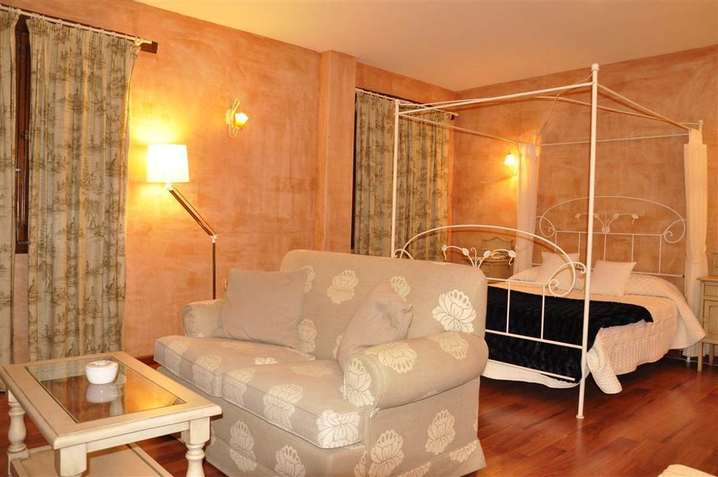 Hotel Rural Carlos I Garganta la Olla Extérieur photo
